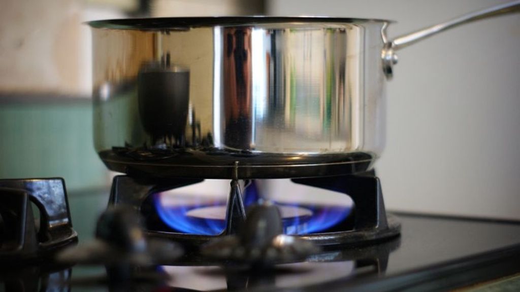 Bếp gas sinh nhiệt qua quá trình đốt cháy